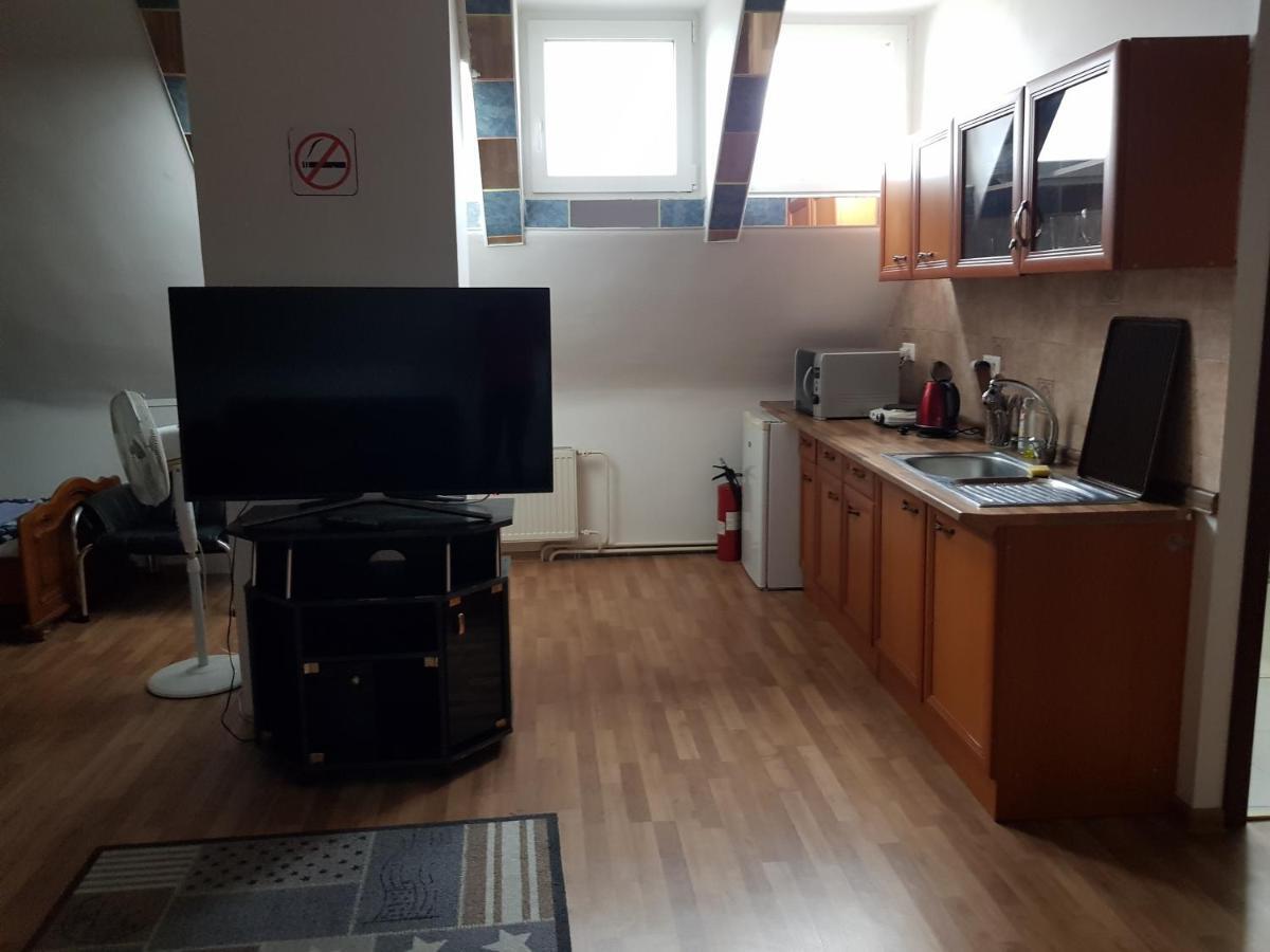 Motel Kotva Ivanka pri Dunaji Eksteriør billede